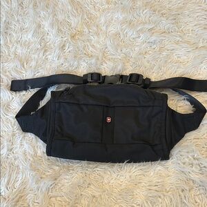 Victorinox Stylish Black Belt Bag